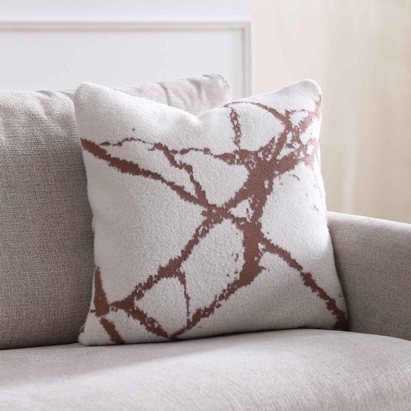 Snuggle Sac Osterlen Pillow Cover - Picture 2 of 4